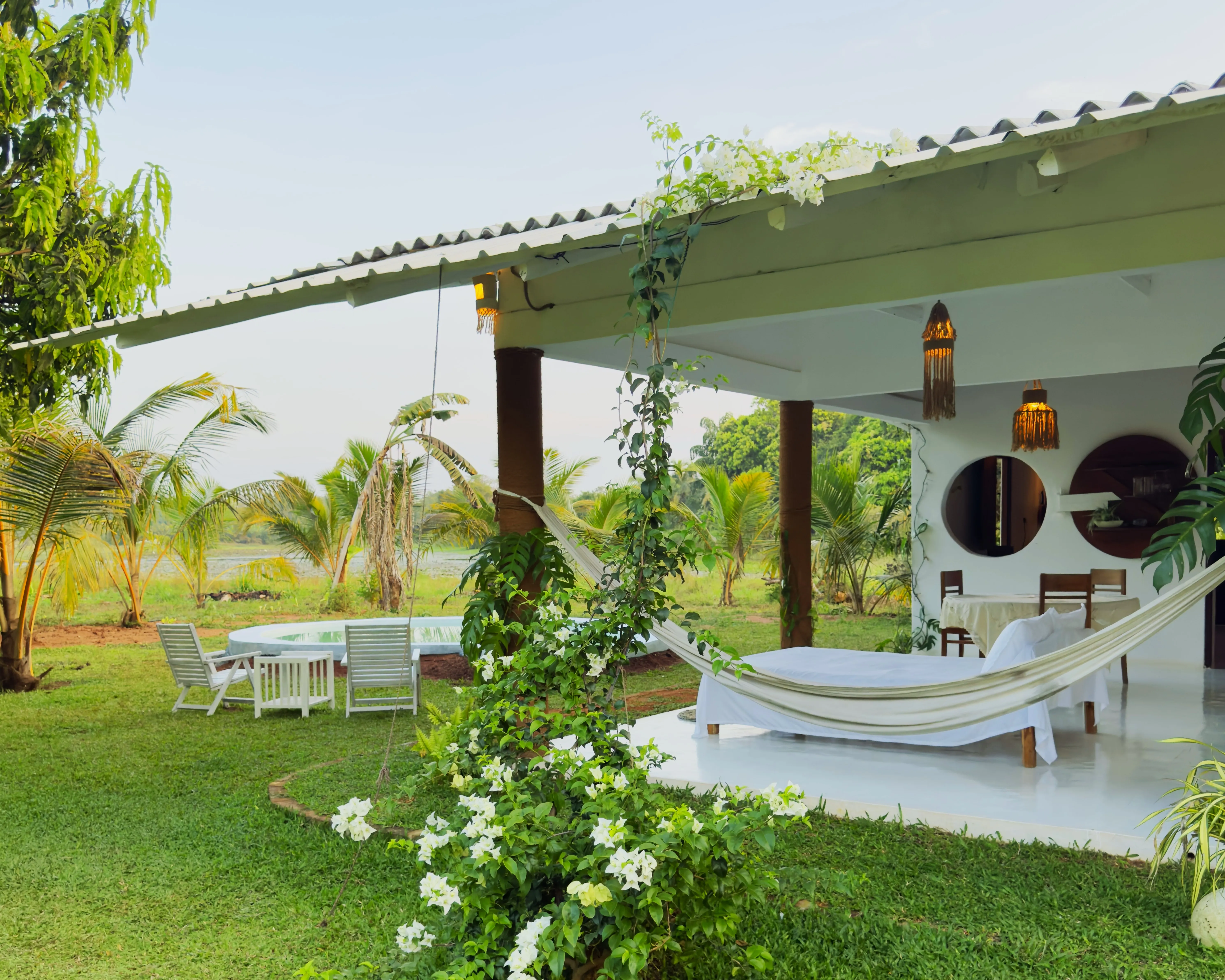 Pool & Garden View 6